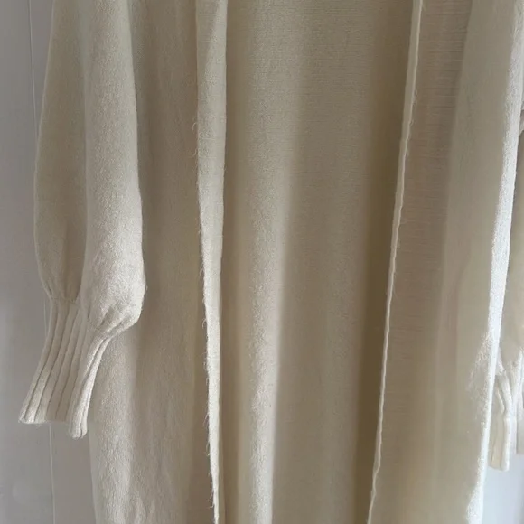 AFRM cream long cardigan - Picture 7 of 15